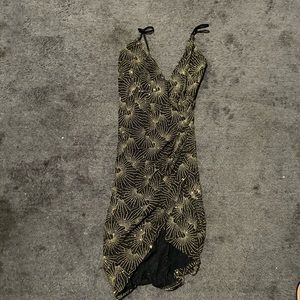 Black and gold medium dress